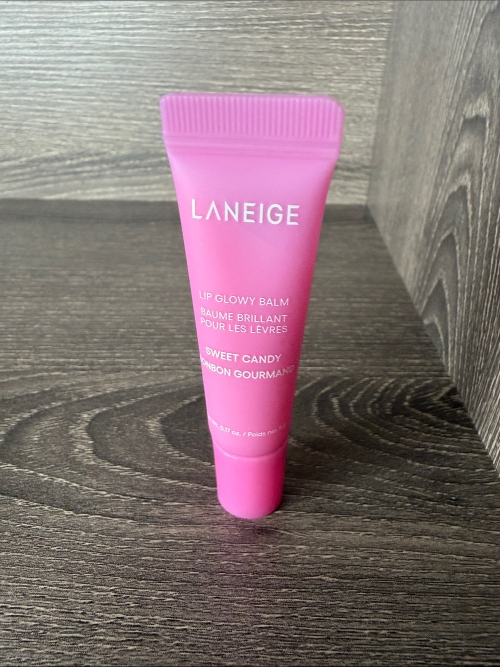 ❤️$8 NWT LANEIGE Lip Glowy Balm Sweet Candy .17oz